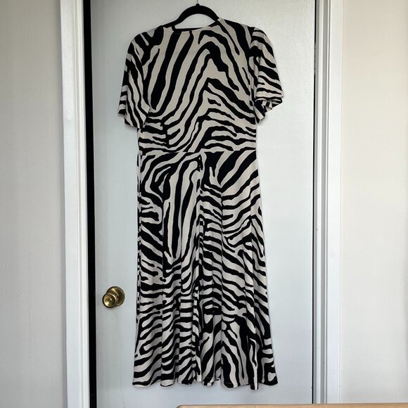 H&M Zebra Print Wrap Dress - Picture 3 of 4